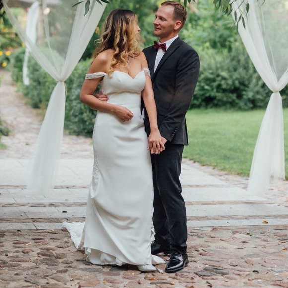 Pronovia Barcelona Wedding Dress. Size 12. White - Ivory - Picture 5 of 15